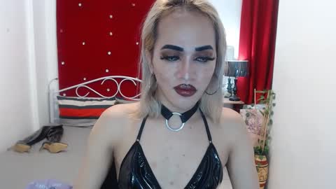 Snapshot of urcumgirlasiants chatting on 02-16-25, 03:59 KENDALL online show from 02-16-25, 03:59