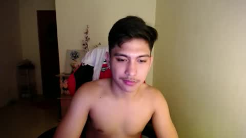 Snapshot of urcuteguy_jhonx chatting on 11-13-25, 10:03 Dannie online show from 11-13-25, 10:03