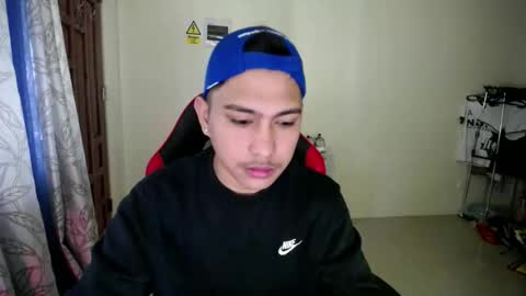 Snapshot of urcuteguy_jhonx chatting on 12-03-25, 05:15 Dannie online show from 12-03-25, 05:15