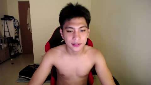 Dannie online show from 05-18-26, 02:34