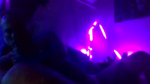 Snapshot of urdaddy875867 chatting on 09-15-25, 10:32 urdaddy875867 online show from 09-15-25, 10:32