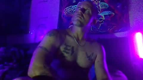 urdaddy875867 online show from 06-22-26, 03:25