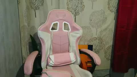 Snapshot of urdollacyl chatting on 04-07-26, 03:23 Sweetacyl online show from 04-07-26, 03:23