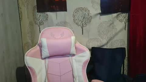 Snapshot of urdollacyl chatting on 04-10-26, 04:01 Sweetacyl online show from 04-10-26, 04:01