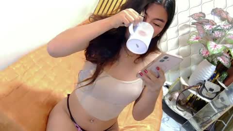 Snapshot of urdream_bride chatting on 07-10-26, 08:44 urdream_bride online show from 07-10-26, 08:44