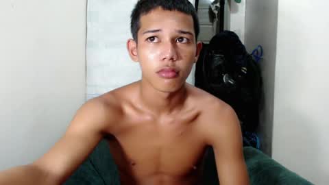 urdreamboy_clarin online show from 07-15-26, 09:14