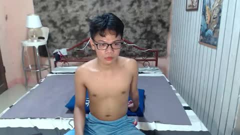 urdreamboy_doms online show from 05-06-26, 06:52