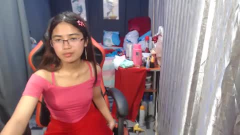 Snapshot of urdreamgirljayne chatting on 01-29-25, 07:46 urdreamgirljayne online show from 01-29-25, 07:46