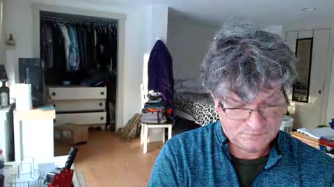 Gregor online show from 02-12-25, 09:11