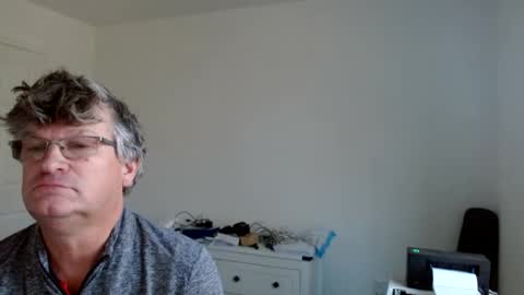 Gregor online show from 11-03-25, 03:24