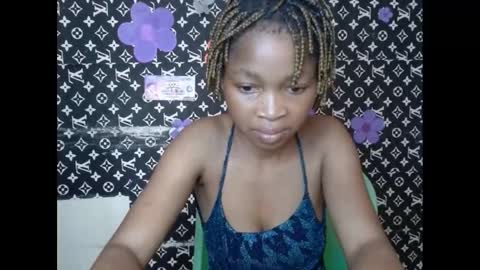 Snapshot of urflirtydoll chatting on 02-05-25, 10:41 urflirtydoll online show from 02-05-25, 10:41