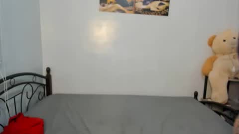 Snapshot of urfucker_vinz chatting on 02-10-26, 01:04 urfucker_vinz online show from 02-10-26, 01:04