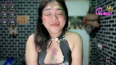 Snapshot of urgirl_dimple chatting on 06-20-26, 07:44 Dimple online show from 06-20-26, 07:44