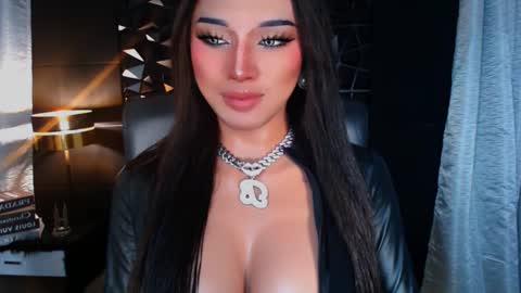 My bella 3 online show from 10-03-25, 08:55