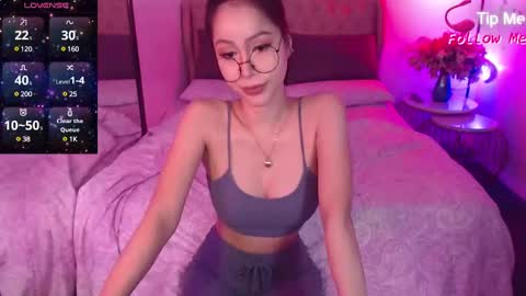 angela online show from 02-08-25, 05:40