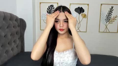 Snapshot of urgorgeoustrisha4u chatting on 11-16-25, 01:17 trisha online show from 11-16-25, 01:17