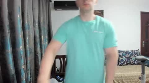 UrGymCrush online show from 10-08-25, 09:12