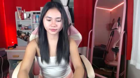 Snapshot of urhot_angelica chatting on 04-05-26, 01:41 Angelica online show from 04-05-26, 01:41