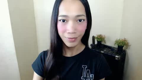 Snapshot of urhot_athena chatting on 10-09-25, 10:35 urhot_athena online show from 10-09-25, 10:35
