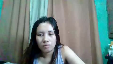 Snapshot of urhotasian4u chatting on 06-05-26, 01:39 Jhossa online show from 06-05-26, 01:39