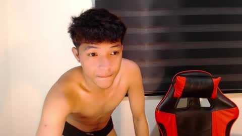 Ethan online show from 12-02-25, 02:56