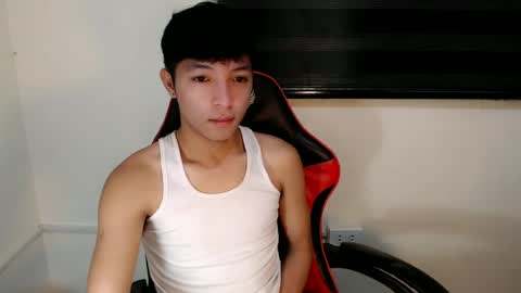 Snapshot of urhotethanxx chatting on 07-09-26, 12:26 Ethan online show from 07-09-26, 12:26