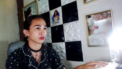 Snapshot of urhotkendallx chatting on 09-20-25, 06:20 Kendall online show from 09-20-25, 06:20