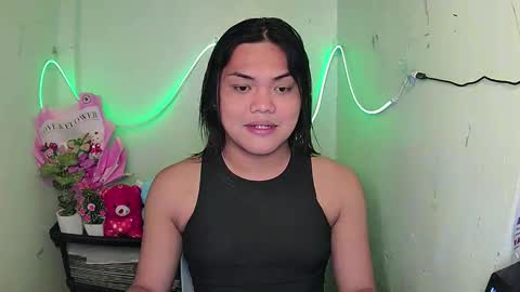 urhottie_bella online show from 09-15-25, 09:15