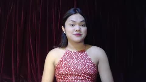 urhottie_bella online show from 11-18-25, 11:47