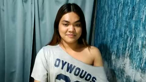 Snapshot of urhottie_bella chatting on 07-04-26, 01:01 urhottie_bella online show from 07-04-26, 01:01