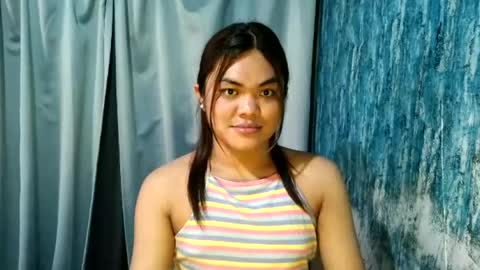 Snapshot of urhottie_bella chatting on 07-07-26, 01:19 urhottie_bella online show from 07-07-26, 01:19