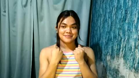 Snapshot of urhottie_bella chatting on 07-07-26, 06:47 urhottie_bella online show from 07-07-26, 06:47