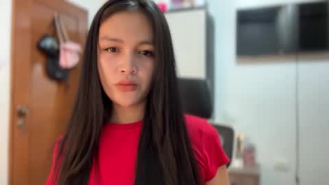 Amira online show from 09-27-25, 01:10