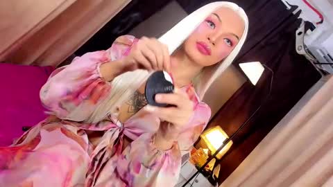 Snapshot of urladyprincessmassivecock chatting on 02-09-25, 09:28 jhaii online show from 02-09-25, 09:28