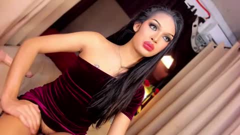 Snapshot of urladyprincessmassivecock chatting on 02-28-25, 08:31 jhaii online show from 02-28-25, 08:31