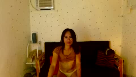 Snapshot of urlovely_che chatting on 10-07-25, 02:20 urlovely_che online show from 10-07-25, 02:20