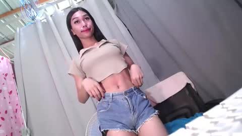 urloverjasmine_xx online show from 05-08-26, 12:49