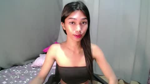 Snapshot of urloverjasmine_xx chatting on 05-21-26, 01:12 urloverjasmine_xx online show from 05-21-26, 01:12