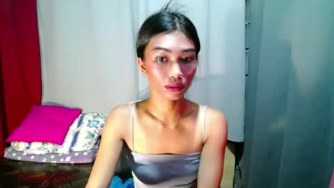 Snapshot of urloverjasmine_xx chatting on 06-05-26, 09:48 urloverjasmine_xx online show from 06-05-26, 09:48