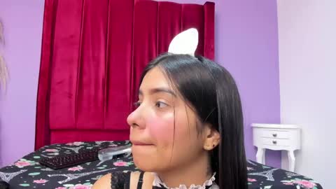 Love online show from 05-25-26, 09:32