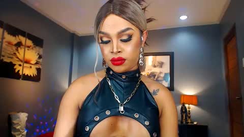 UrMajestyTyra online show from 01-20-25, 02:53