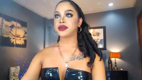 UrMajestyTyra online show from 03-01-25, 12:28