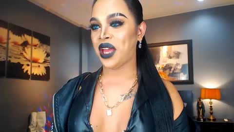 UrMajestyTyra online show from 03-04-25, 03:44