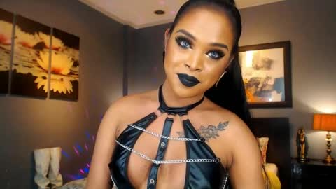 UrMajestyTyra online show from 03-16-26, 05:55