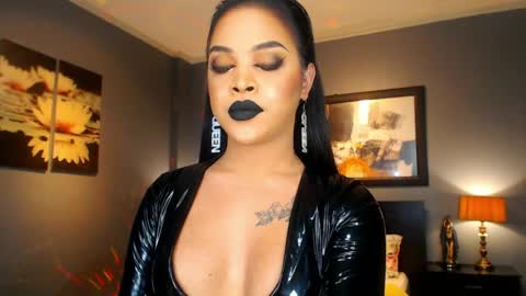 UrMajestyTyra online show from 04-08-26, 01:38