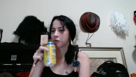 Snapshot of urmomalexx chatting on 06-12-26, 08:24 urmomalexx online show from 06-12-26, 08:24