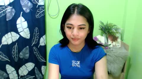 Snapshot of urmystical_sofie chatting on 09-21-25, 04:25 urmystical_sofie online show from 09-21-25, 04:25