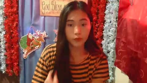 Snapshot of urnaughty_ash chatting on 12-13-25, 10:59 ashly salgado online show from 12-13-25, 10:59