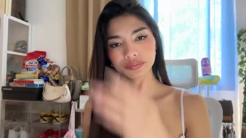 Snapshot of urnaughtyasianprincessjam chatting on 07-27-26, 02:51 urnaughtyasianprincessjam online show from 07-27-26, 02:51