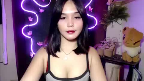 Pia online show from 11-02-25, 09:28